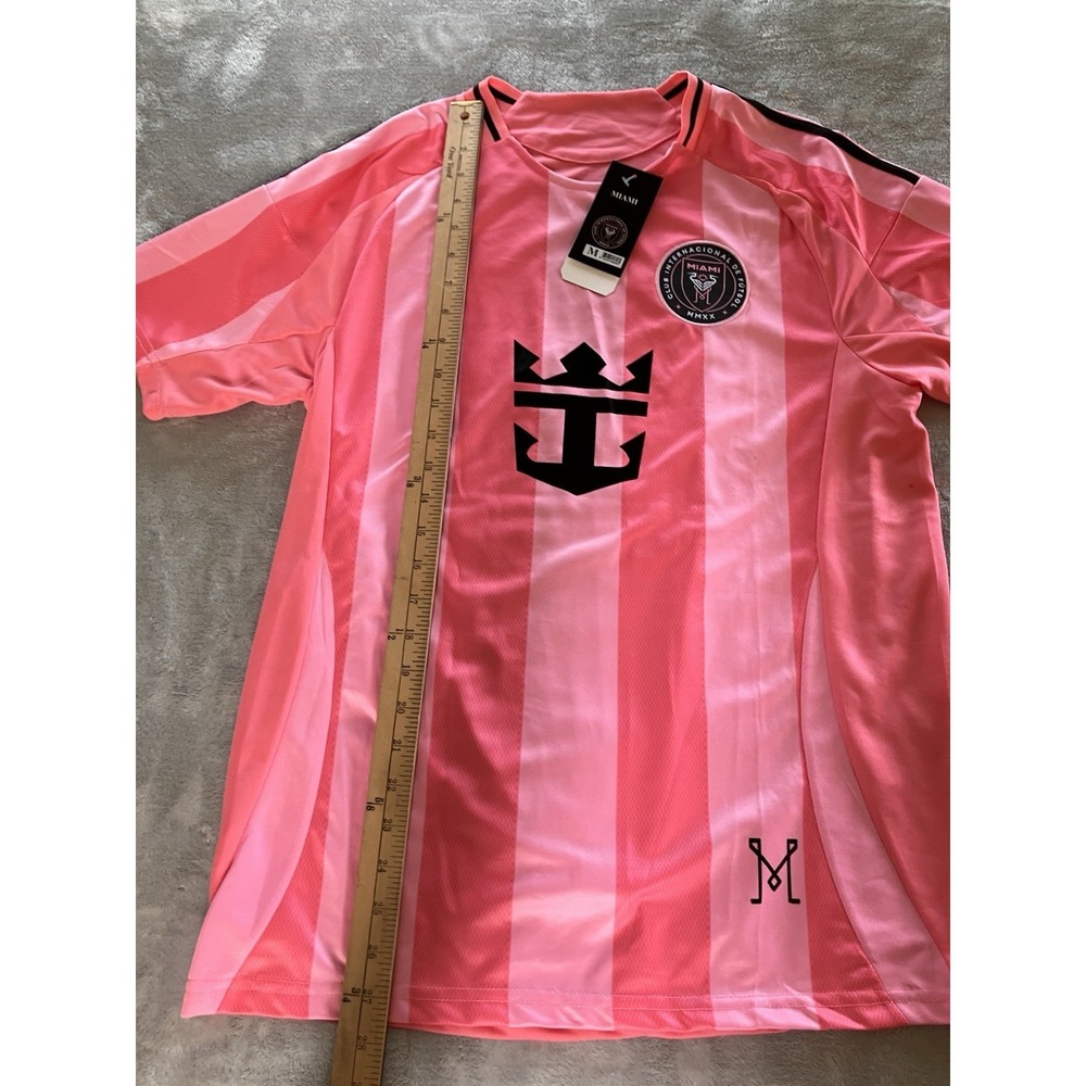 Womens Inter Miami Pink Soccer Set Shirt And Shorts - Picture 8 of 12
